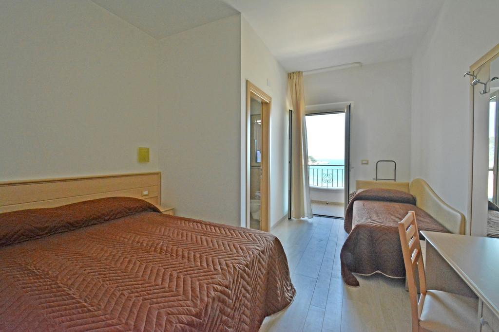 Hotel Incanto Peschici Pokój zdjęcie